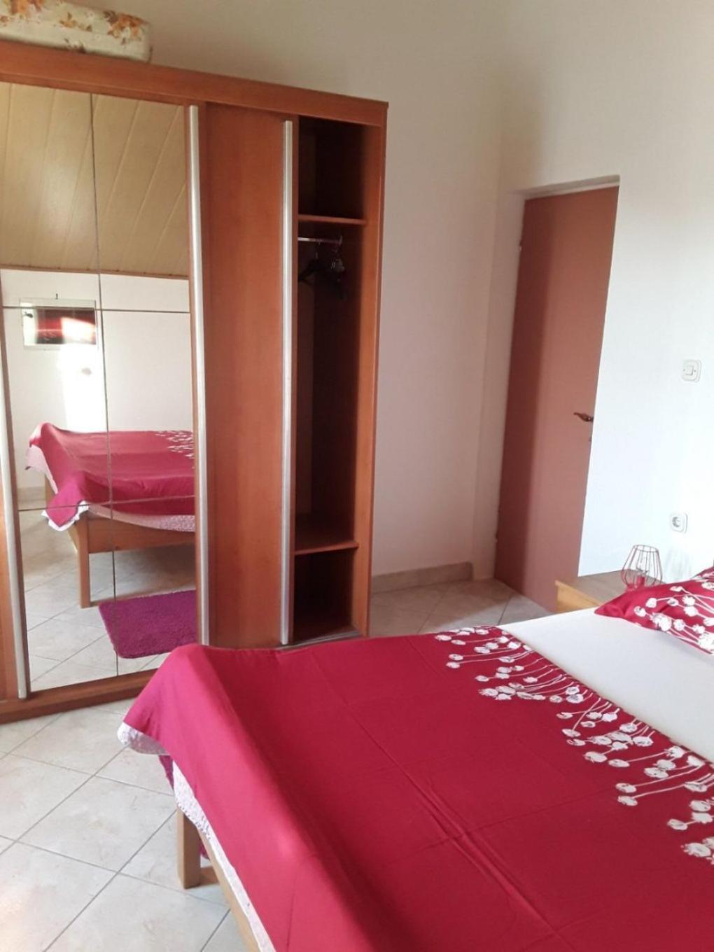 Apartments Frane-20M From Beach Barbat na Rabu المظهر الخارجي الصورة