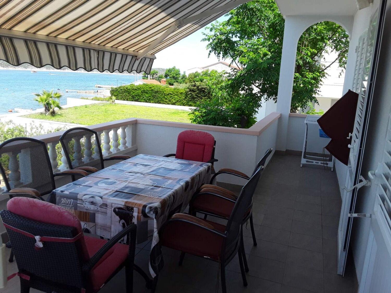Apartments Frane-20M From Beach Barbat na Rabu المظهر الخارجي الصورة
