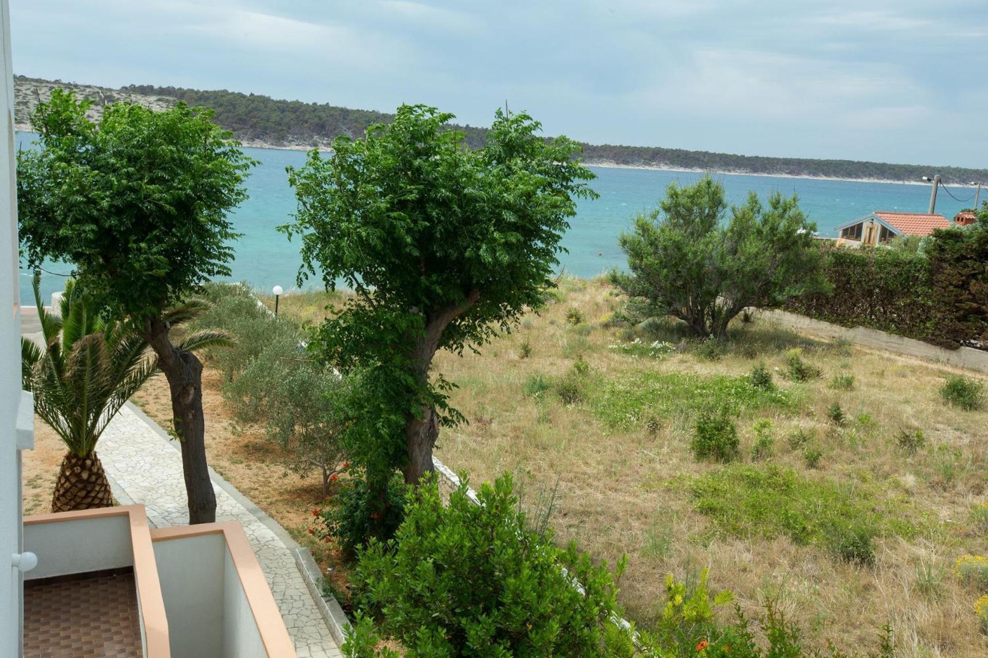 Apartments Frane-20M From Beach Barbat na Rabu المظهر الخارجي الصورة